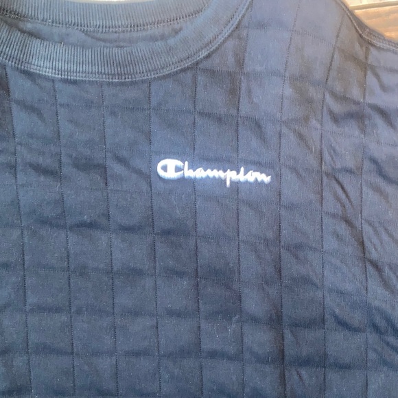 Champion  Black Quilted Crewneck Sweatshirt - Picture 3 of 4